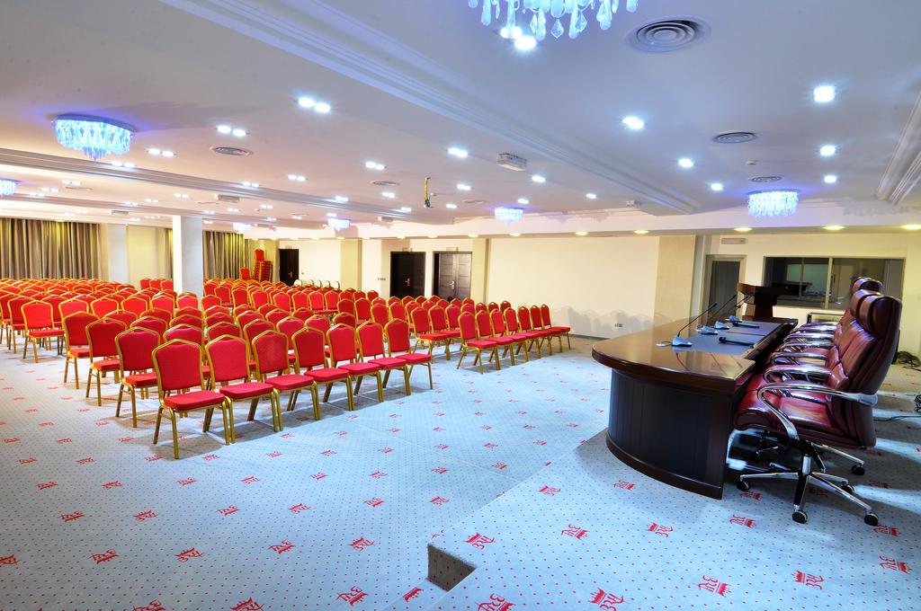Benin Royal Hotel Котону Экстерьер фото
