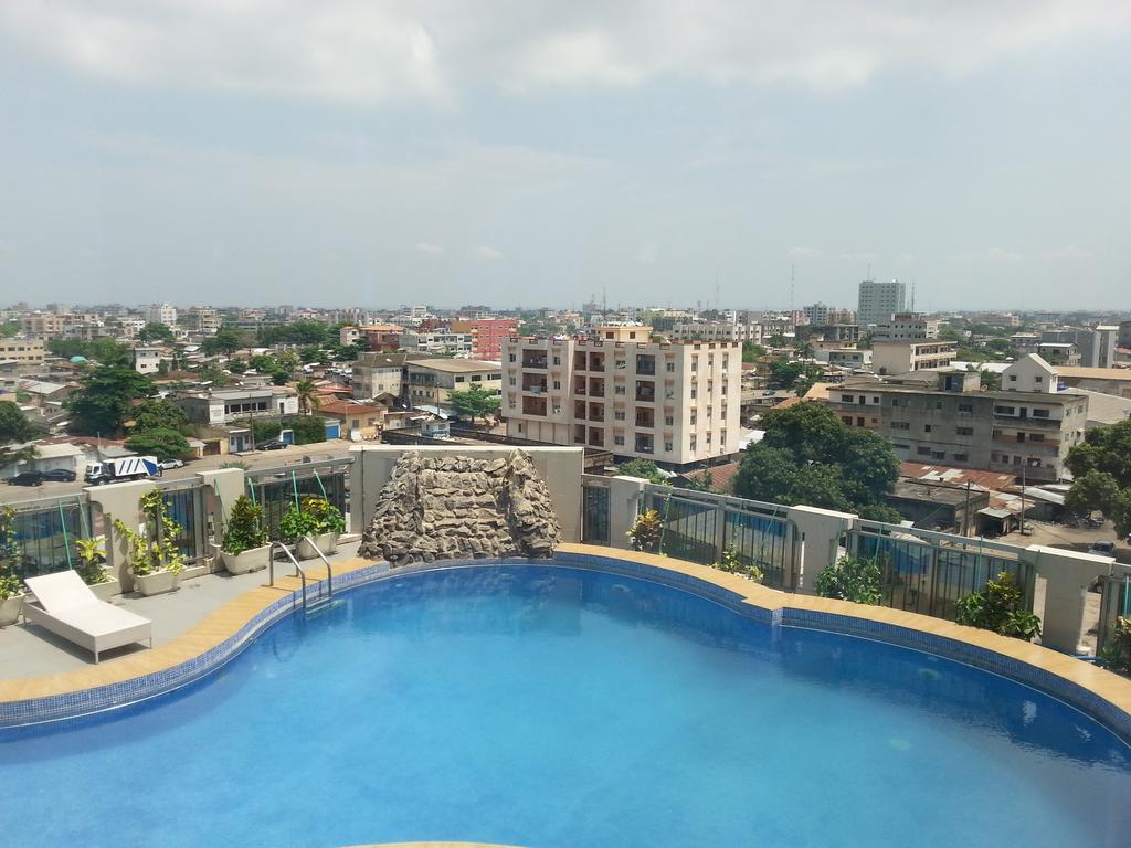Benin Royal Hotel Котону Экстерьер фото