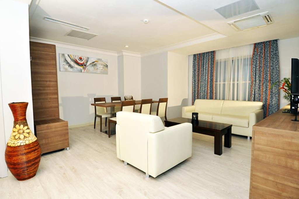 Benin Royal Hotel Котону Номер фото