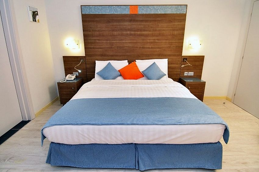 Benin Royal Hotel Котону Экстерьер фото