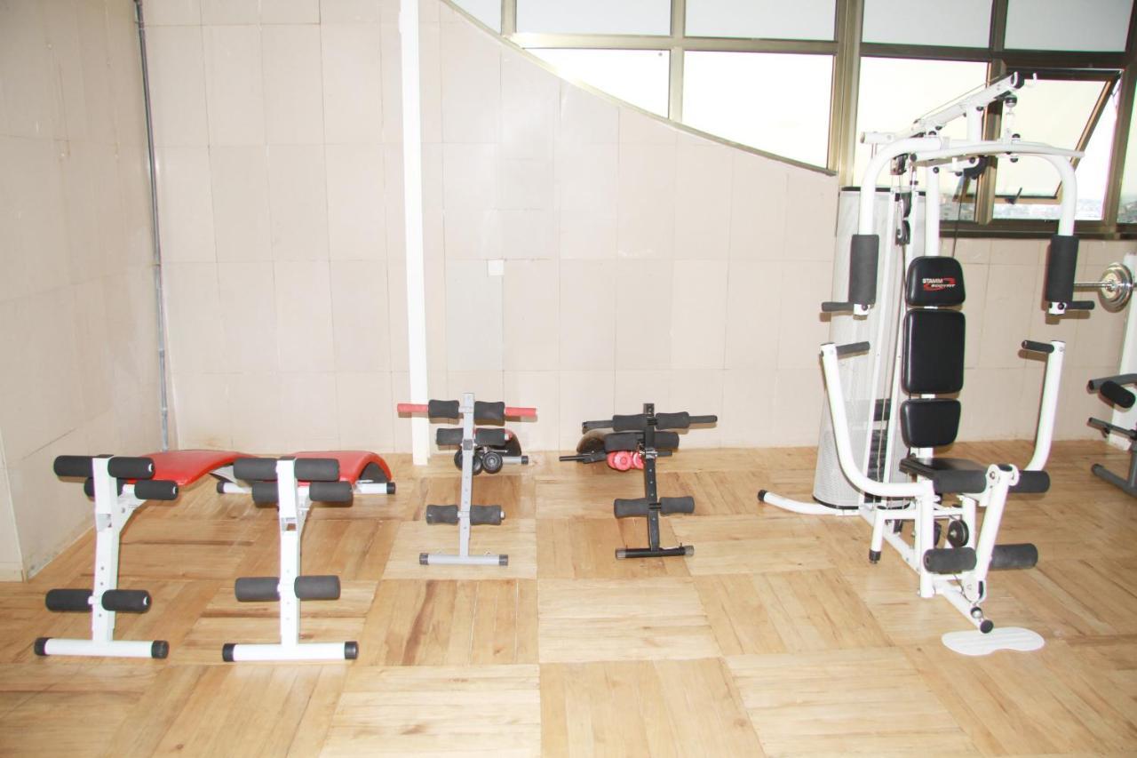 Benin Royal Hotel Котону Экстерьер фото