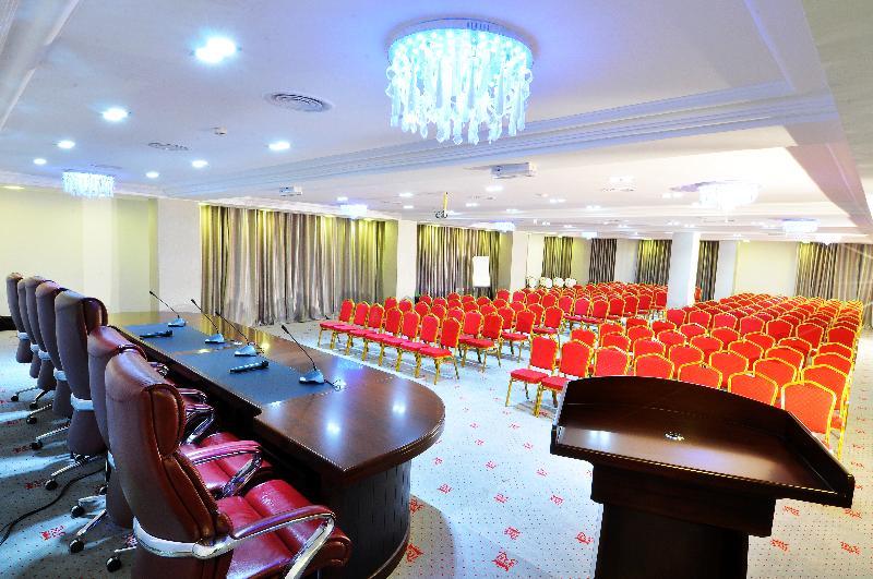 Benin Royal Hotel Котону Экстерьер фото